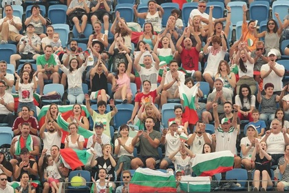 Българският отбор по тенис продължава успешно участието си в турнира ATP Cup